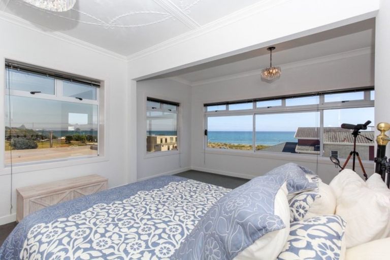 Photo of property in 4 Hamblyn Street, Strandon, New Plymouth, 4312