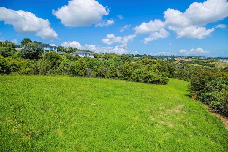 Photo of property in 884 Redoubt Road, Flat Bush, Auckland, 2019