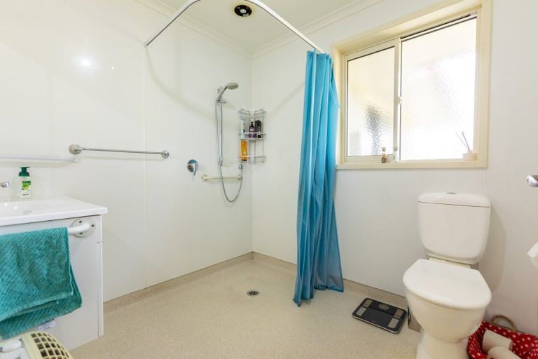 Photo of property in 69 Sowry Road, Woodville, 4920