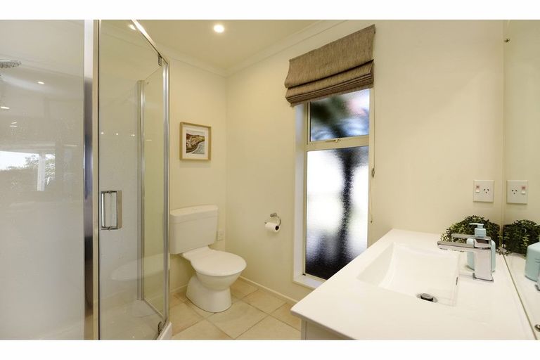 Photo of property in 2 Cashmere Close, Richmond, 7020