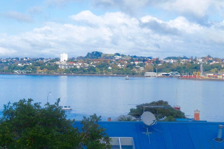 Photo of property in 43 Calliope Road, Devonport, Auckland, 0624