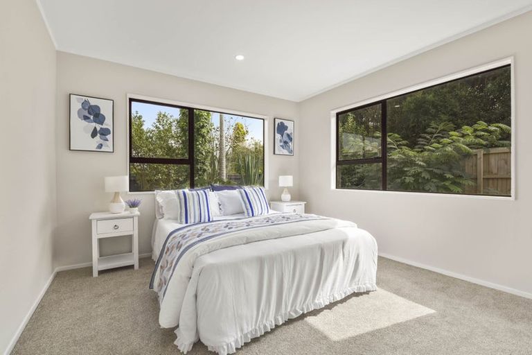 Photo of property in 47 Amorino Drive, Red Beach, 0932