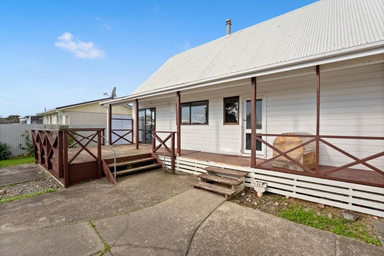 Photo of property in 38 Perth Street, Levin, 5510