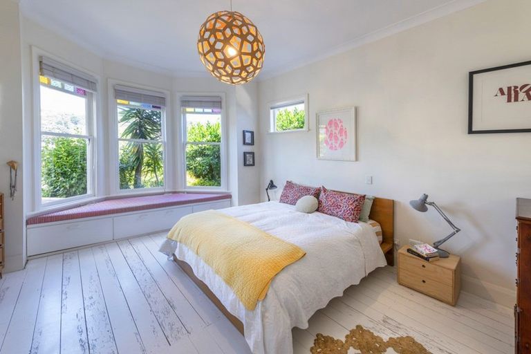 Photo of property in 48 Derwent Street, Island Bay, Wellington, 6023