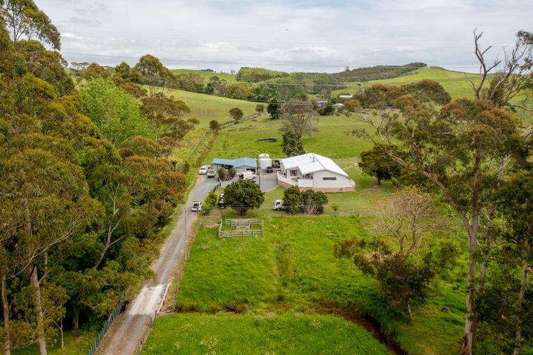 Photo of property in 3135 Kaipara Coast Highway, Glorit, Warkworth, 0984