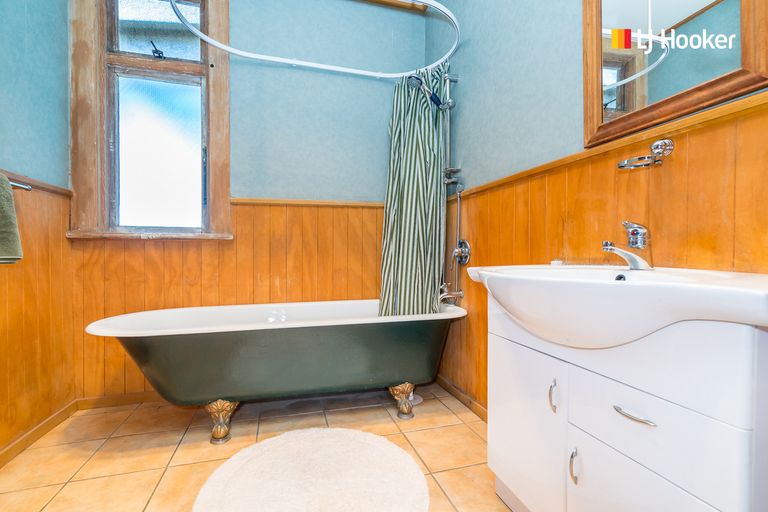 Photo of property in 130 Elgin Road, Kenmure, Dunedin, 9011