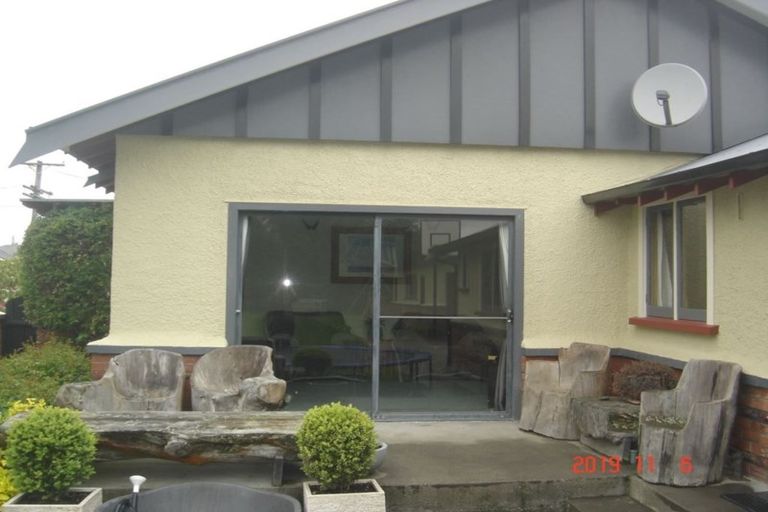 Photo of property in 14 Herbert Street, Waimate, 7924