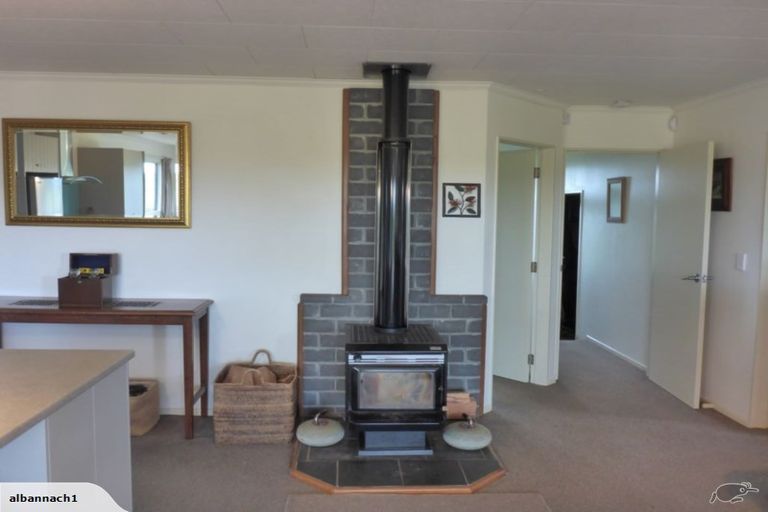 Photo of property in 9 Sand Dune Grove, Waikawa Beach, Levin, 5573