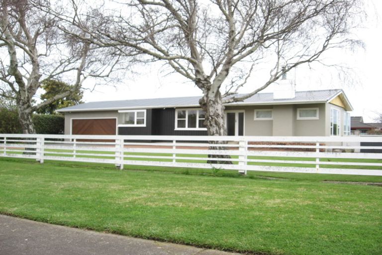 Photo of property in 21 Devon Road, Springvale, Whanganui, 4501