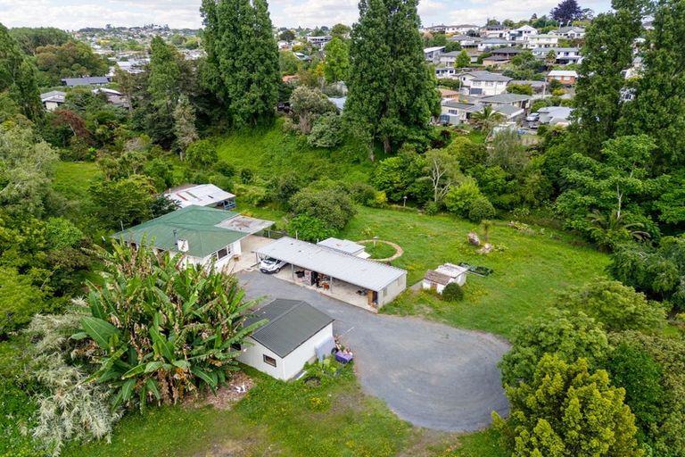 Photo of property in 33 Frederick Drive, Dinsdale, Hamilton, 3204