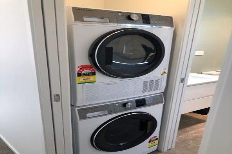 Photo of property in 14 Corriedale Road, Jacks Point, 9371