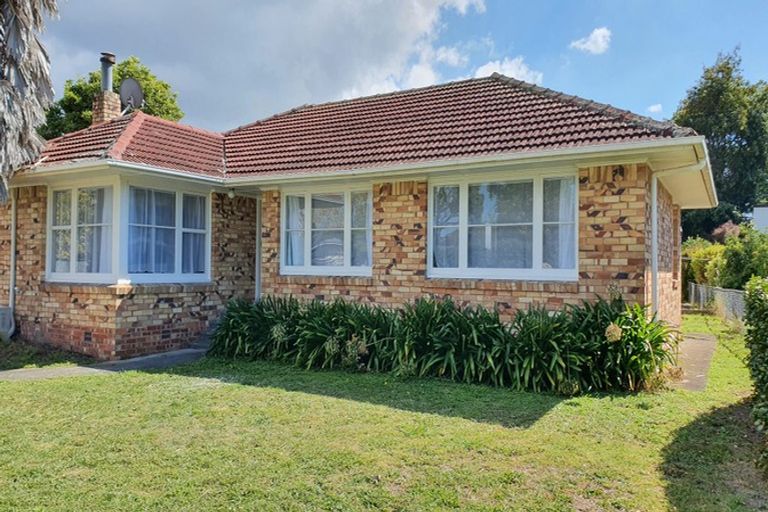 Photo of property in 14 Te Kanawa Crescent, Henderson, Auckland, 0610