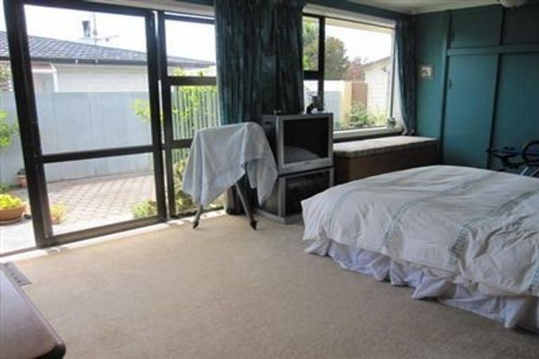 Photo of property in 46 Kinley Street, Rangiora, 7400