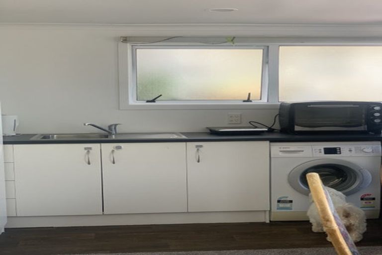 Photo of property in 22a Heath Street, St Andrews, Hamilton, 3200