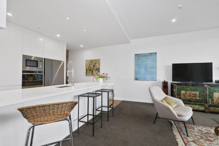 Photo of property in 201/8a Lake Pupuke Drive, Takapuna, Auckland, 0622