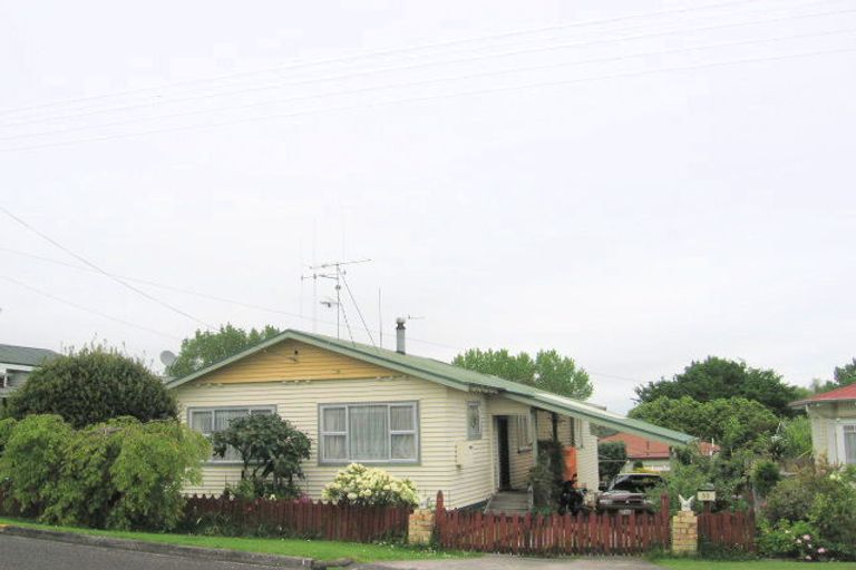 Photo of property in 65 Willoughby Street, Paeroa, 3600