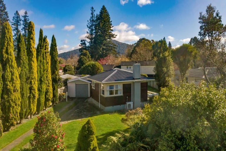 Photo of property in 59 Martin Street, Utuhina, Rotorua, 3015