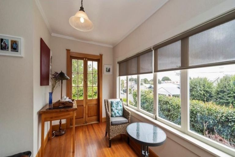Photo of property in 66 Gilbert Street, New Plymouth, 4310