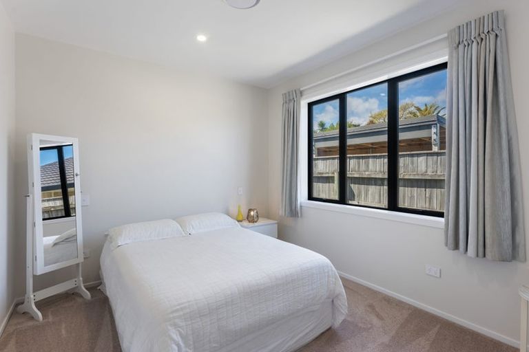 Photo of property in 5 Datum Way, Paraparaumu, 5032
