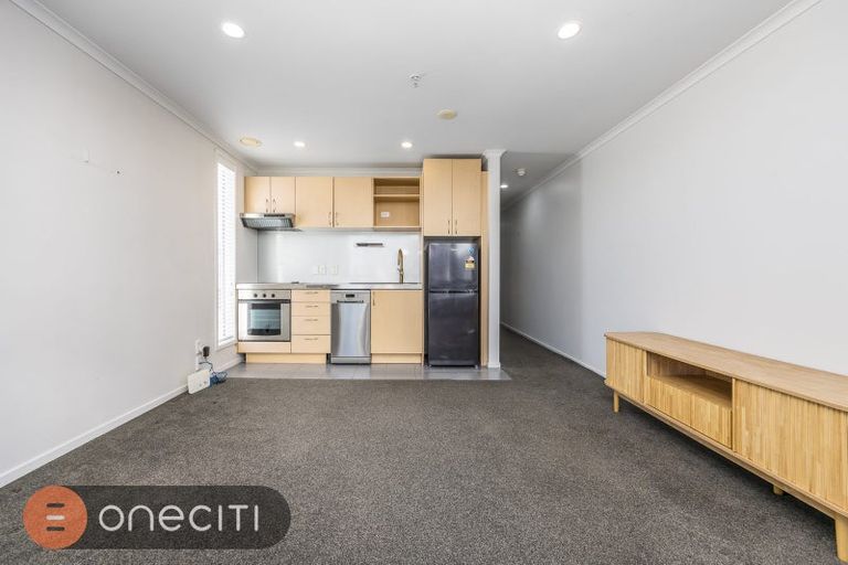 Photo of property in 2n/20 Charlotte Street, Eden Terrace, Auckland, 1021