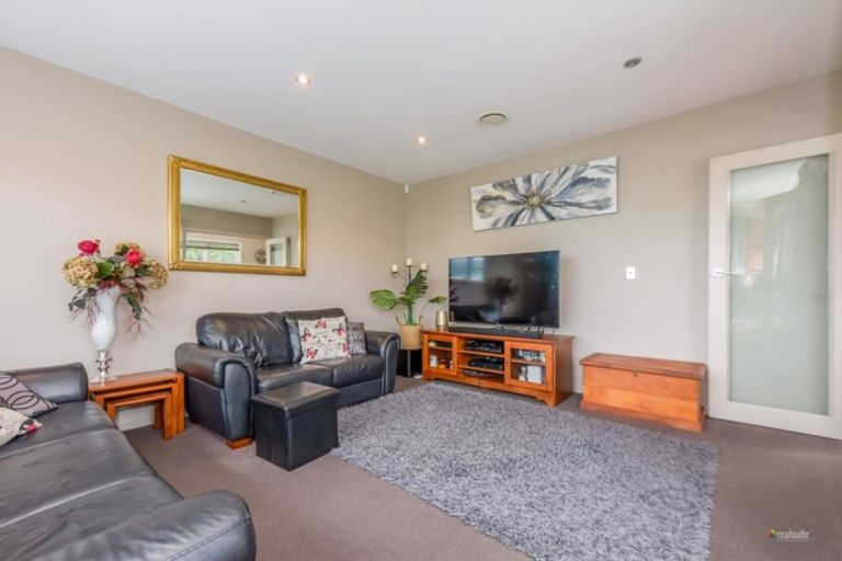 Photo of property in 87a Pretoria Street, Hutt Central, Lower Hutt, 5010