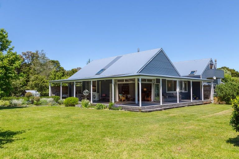 Photo of property in 180 Underhill Road, Woodside, Greytown, 5794