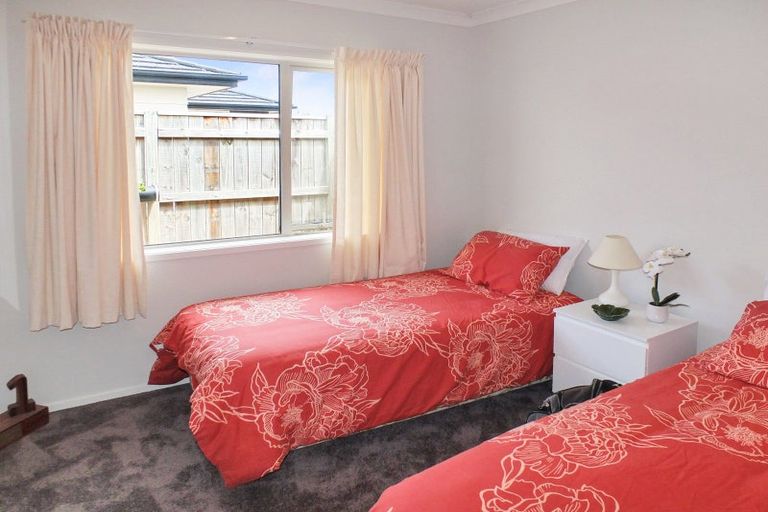 Photo of property in 11 Story Street, Foxton Beach, Foxton, 4815