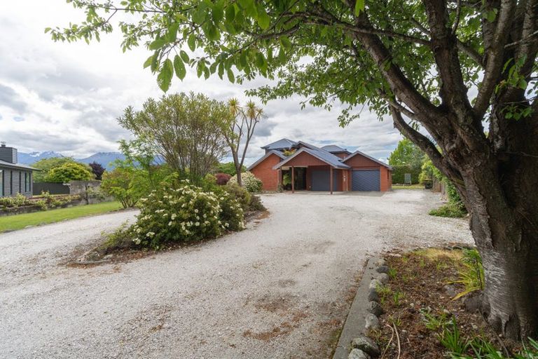 Photo of property in 13 Worsley Street, Te Anau, 9600