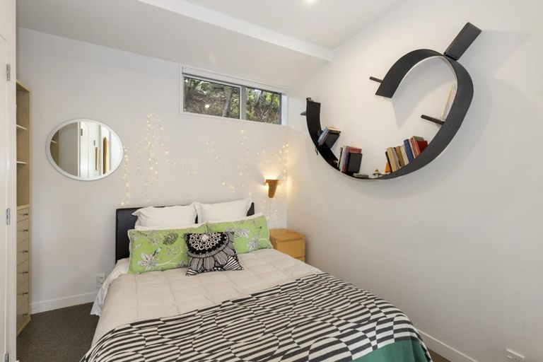 Photo of property in 22 High Street, Island Bay, Wellington, 6023