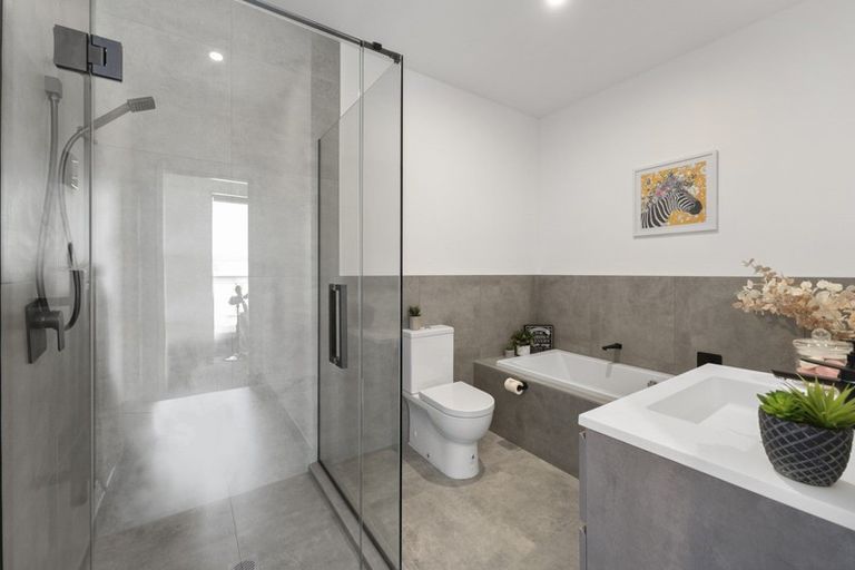 Photo of property in 5 Monaco Drive, Cromwell, 9384