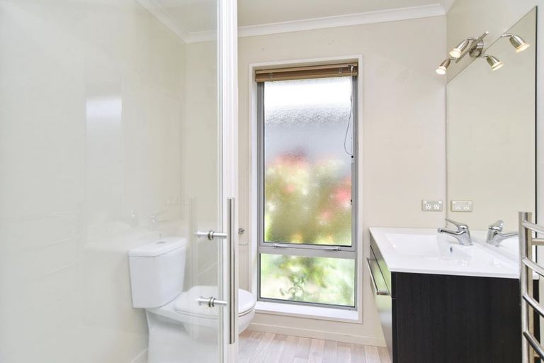 Photo of property in 33 Cognac Drive, Yaldhurst, Christchurch, 8042