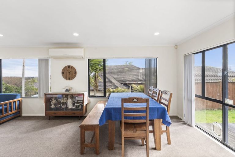 Photo of property in 18 Navan Place, Dannemora, Auckland, 2016