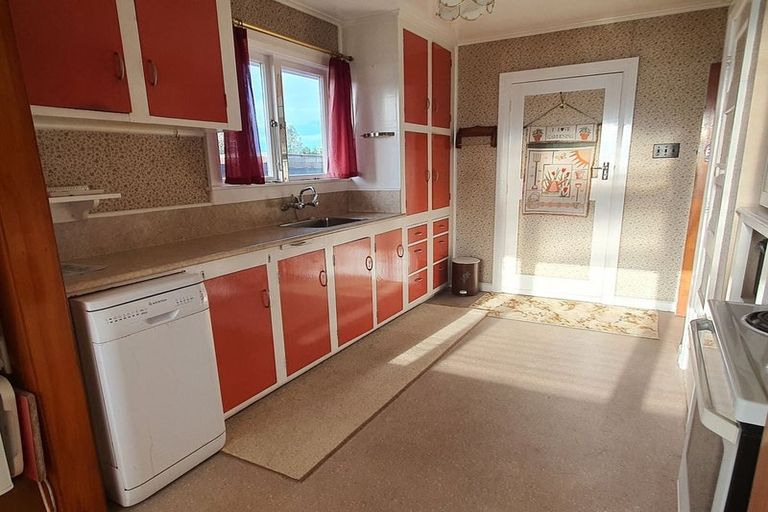 Photo of property in 15 Michael Street, Waimate, 7924