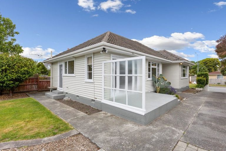 Photo of property in 178 Wilsons Road, Saint Martins, Christchurch, 8022