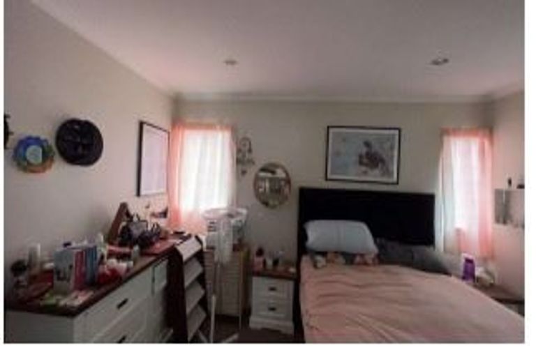 Photo of property in 1/728 Beach Road, Browns Bay, Auckland, 0630