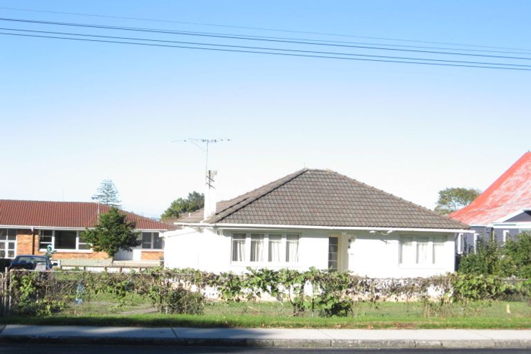 Photo of property in 40 Weymouth Road, Manurewa, Auckland, 2102
