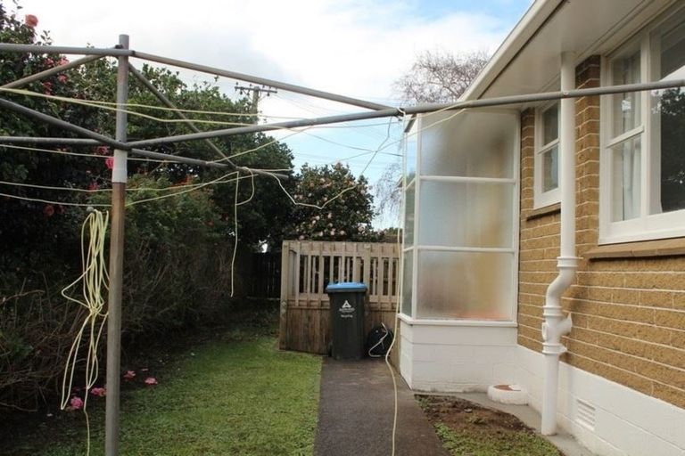 Photo of property in 1/10 Harding Avenue, Mount Wellington, Auckland, 1072