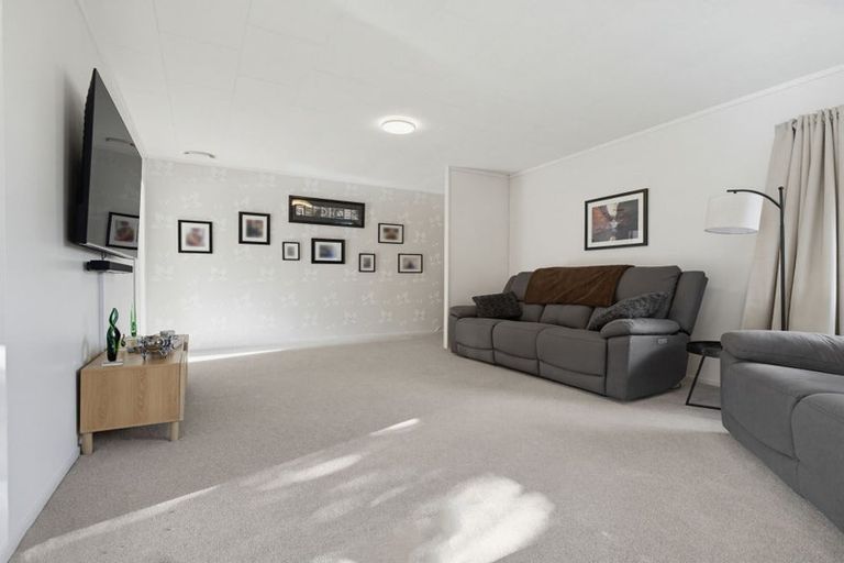 Photo of property in 22 Westminster Drive, Owhata, Rotorua, 3010