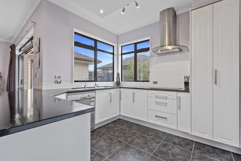 Photo of property in 87 Twin Oak Avenue, Papamoa Beach, Papamoa, 3118