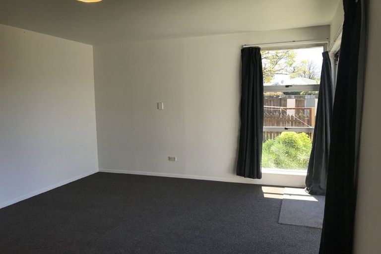 Photo of property in 4/72 Springs Road, Hornby, Christchurch, 8042