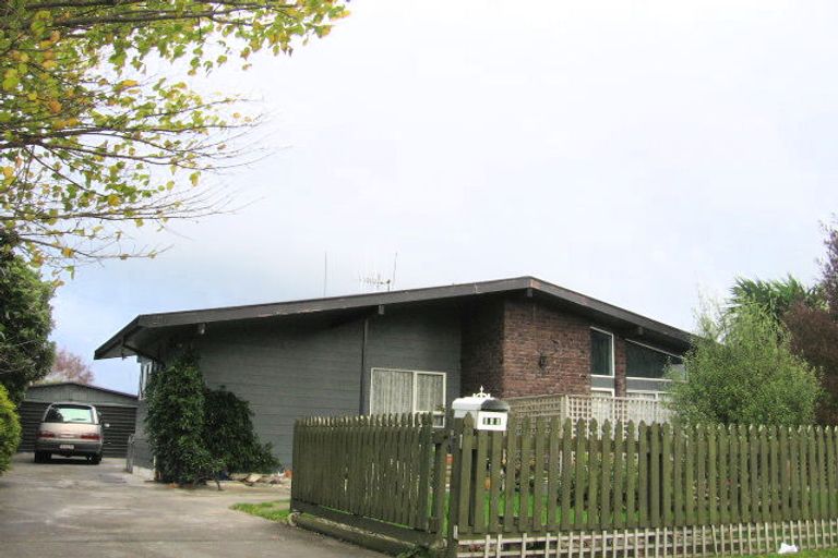 Photo of property in 122 Tremaine Avenue, Westbrook, Palmerston North, 4412