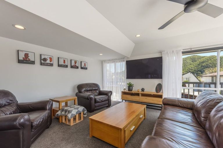 Photo of property in 19 Turners Road, Waikawa, Picton, 7220