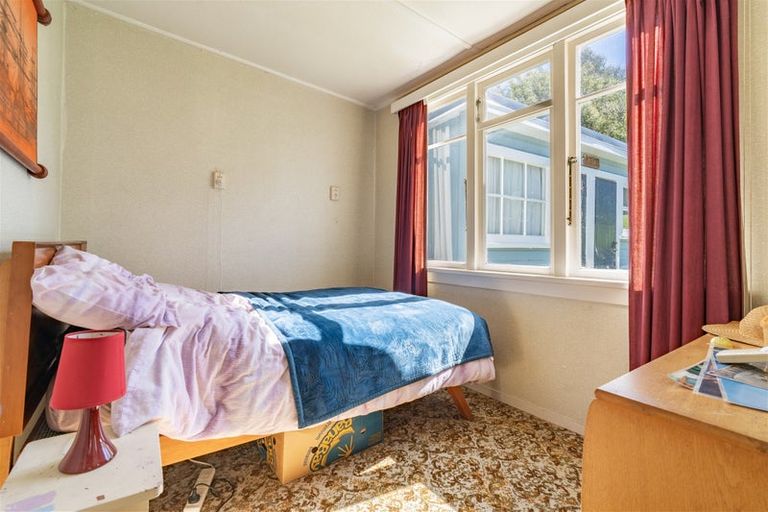 Photo of property in 1390 Taieri Mouth Road, Taieri Mouth, Brighton, 9091