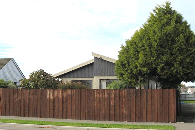 Photo of property in 430a Greers Road, Bishopdale, Christchurch, 8053