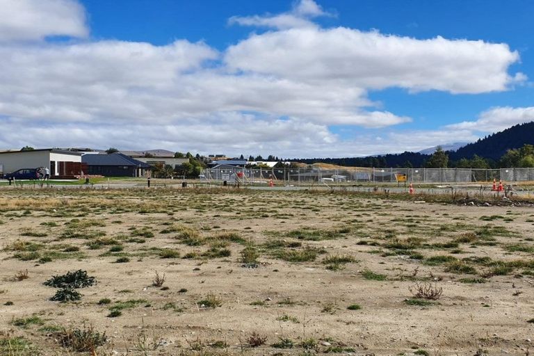 Photo of property in 22 Rodman Lane, Lake Tekapo, 7999