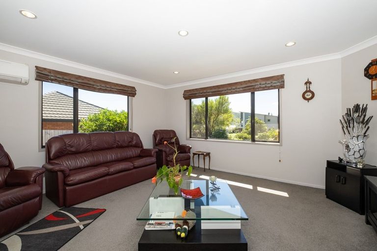 Photo of property in 26 Weka Place, Picton, 7220