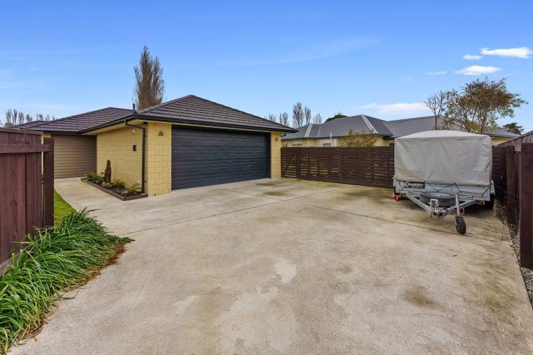 Photo of property in 8 Moy Place, Otaki, 5512