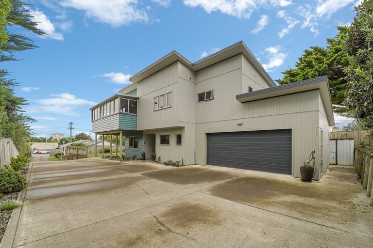 Photo of property in 54a Moana Street, Otaki Beach, Otaki, 5512