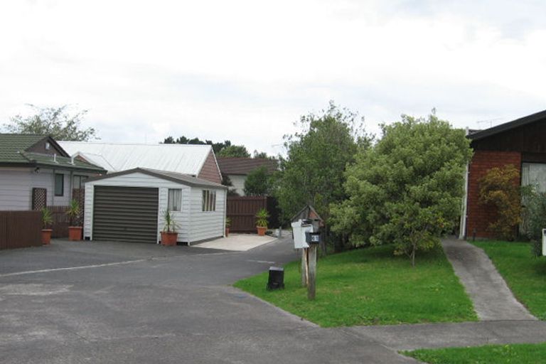 Photo of property in 55 Hassan Drive, Massey, Auckland, 0614