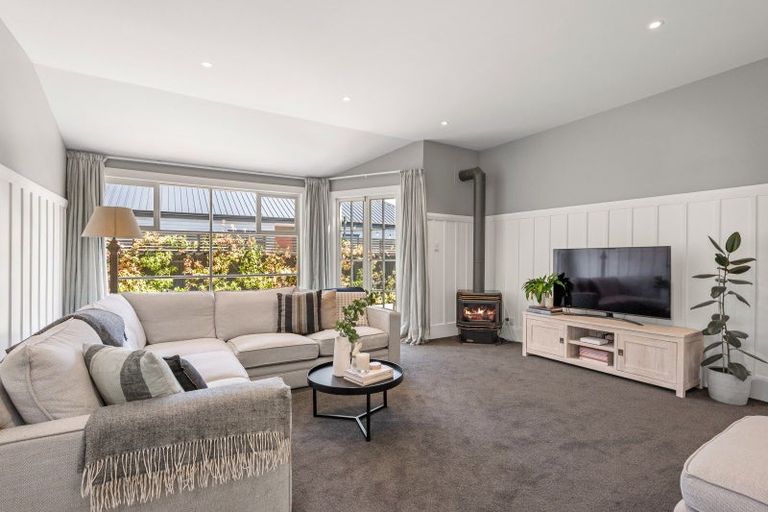 Photo of property in 112 Knowles Street, St Albans, Christchurch, 8052